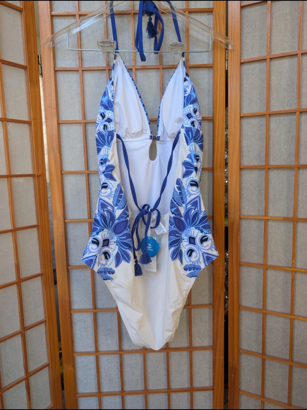 NWT New Swimsuit by Cupshe - Women's Large Tall - Floral Halterneck Low-Cut - Picture 2 of 10